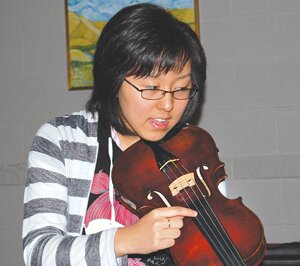 string music HHS Kim 1000